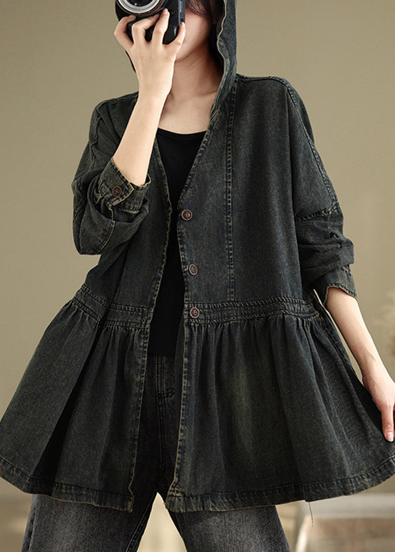 Gracefully Styled Coat for Any Occasion