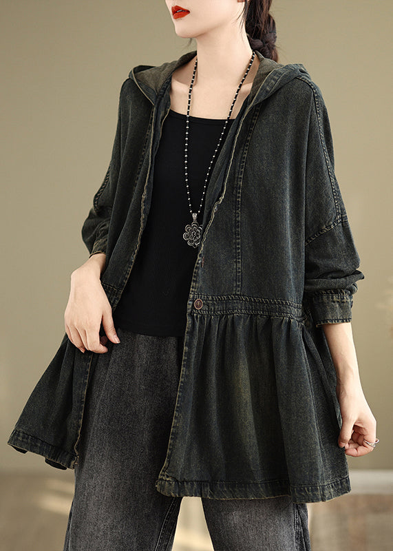 Gracefully Styled Coat for Any Occasion