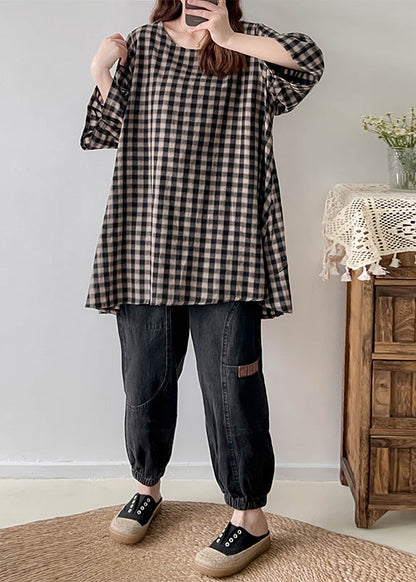 Effortlessly Elegant Top with a Timeless Design