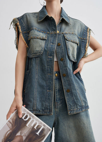 Well Tailored Garment with a Graceful Silhouette