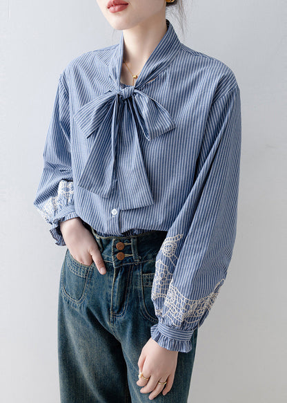 Sophisticated Blouse with a Clean Classic Look