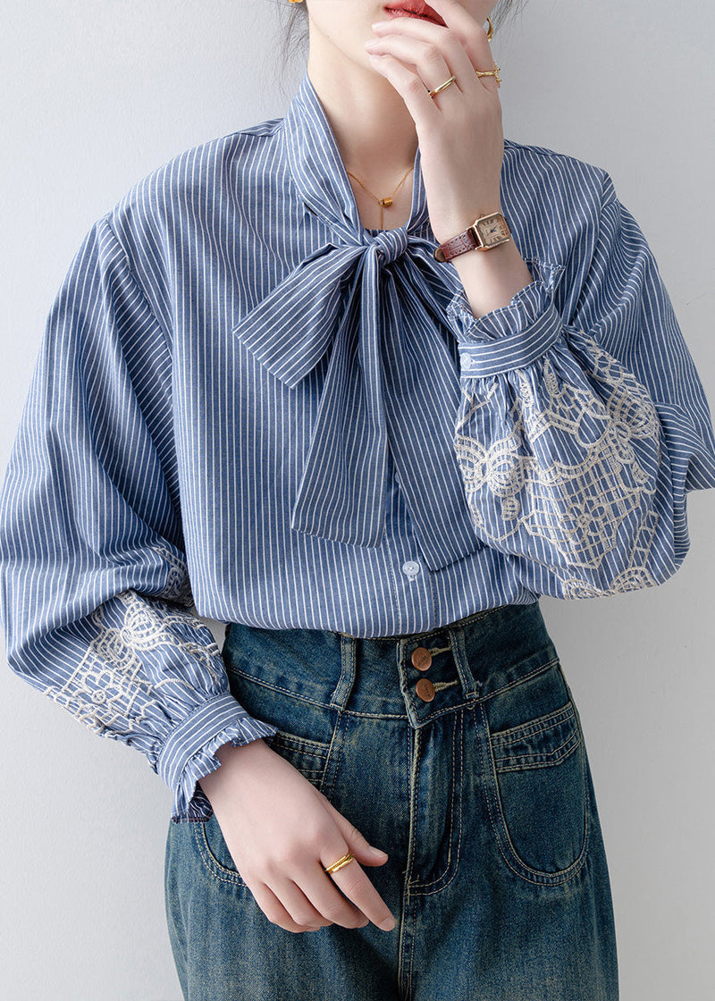 Sophisticated Blouse with a Clean Classic Look