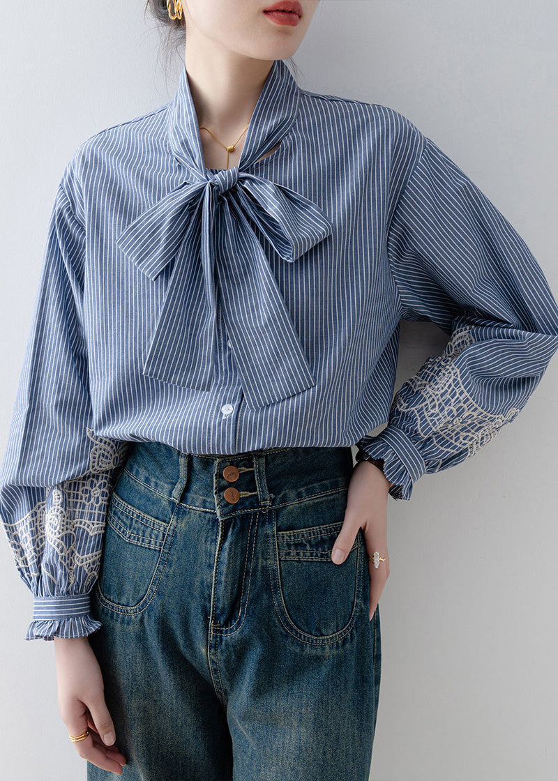 Sophisticated Blouse with a Clean Classic Look