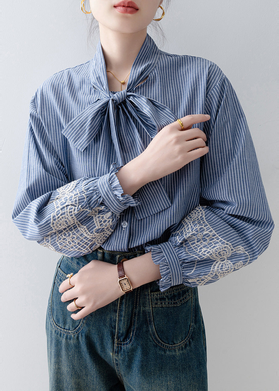 Sophisticated Blouse with a Clean Classic Look