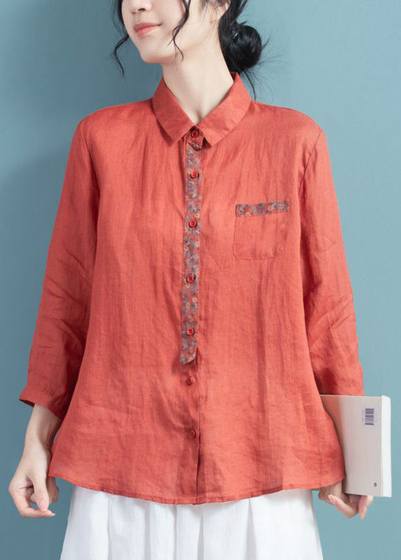 Effortlessly Elegant Top with a Timeless Design
