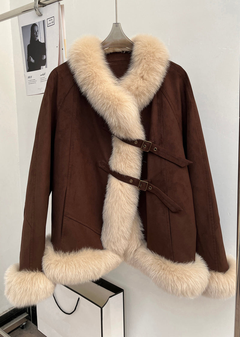 Effortlessly Elegant Coat with a Timeless Design