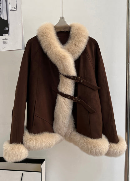 Effortlessly Elegant Coat with a Timeless Design
