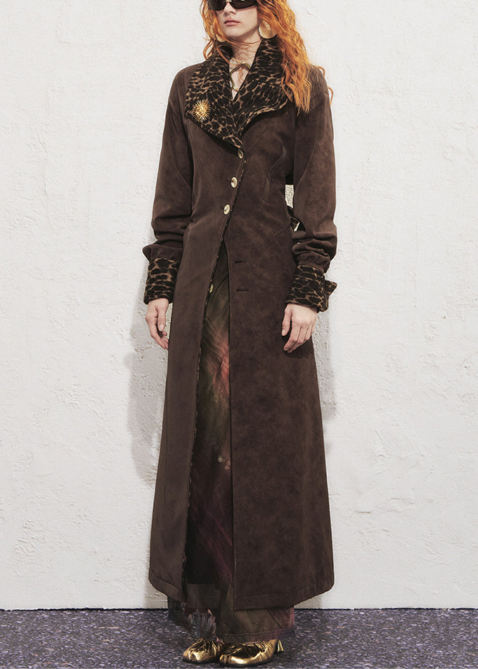 Effortlessly Elegant Coat with a Timeless Design