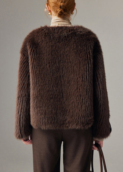 Sophisticated Coat with a Clean Classic Look