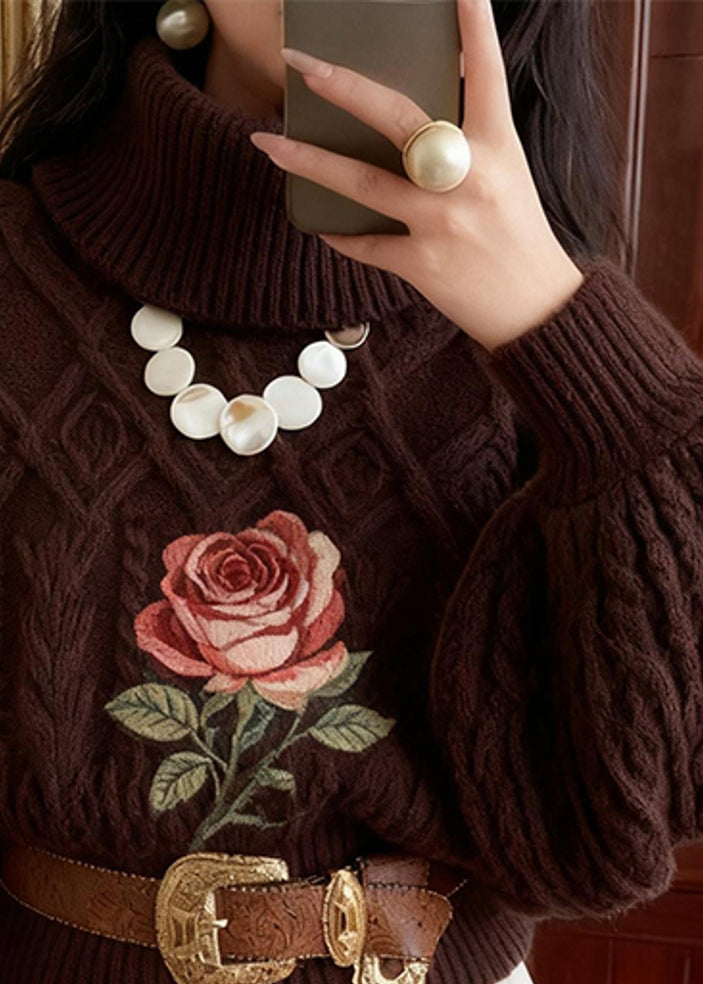 Beautifully Finished Sweater in a Timeless Design