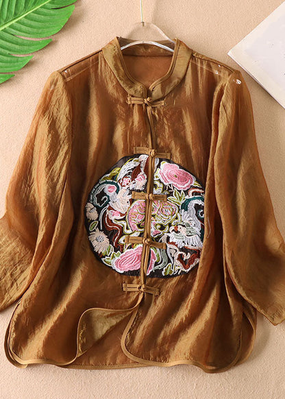 Beautifully Crafted Blouse in a Classic Style