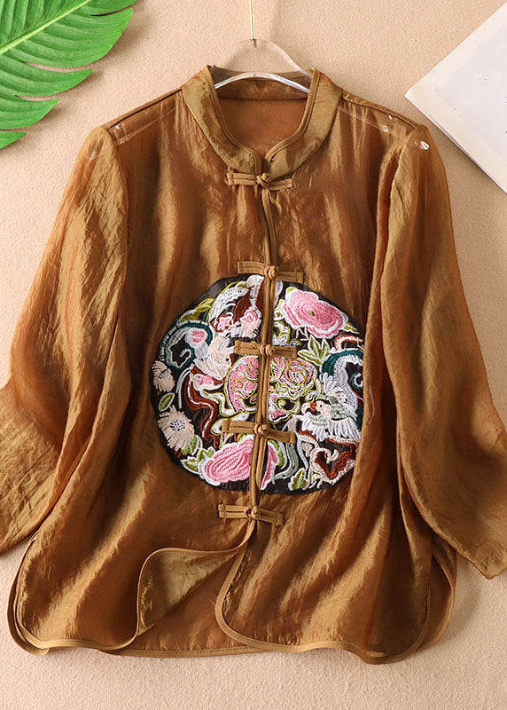 Beautifully Crafted Blouse in a Classic Style