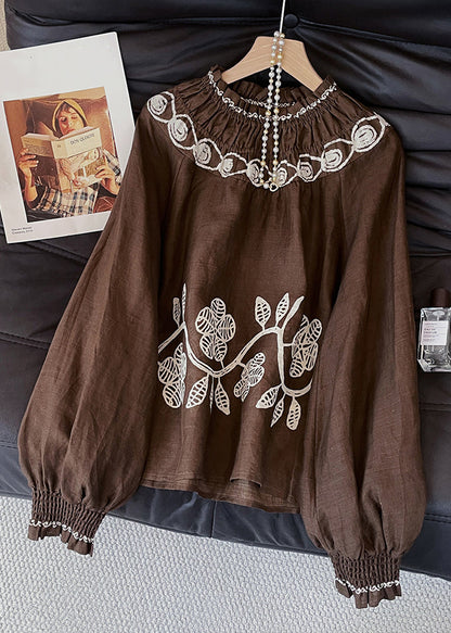 Beautifully Crafted Blouse in a Classic Style
