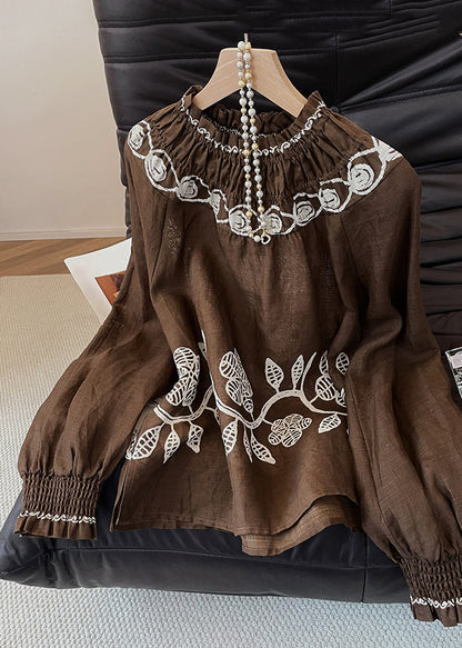 Beautifully Crafted Blouse in a Classic Style
