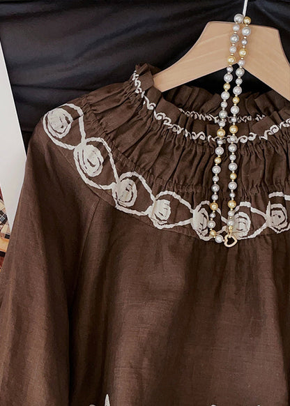 Beautifully Crafted Blouse in a Classic Style