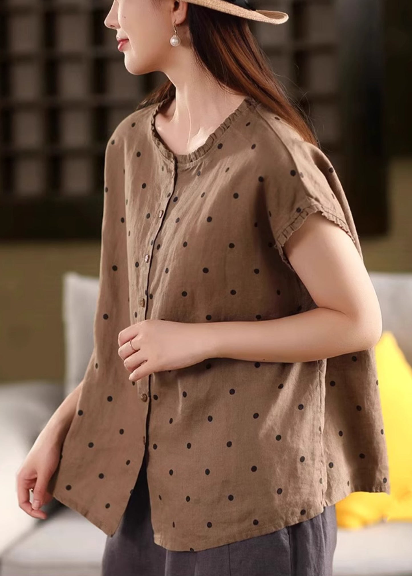 Gracefully Styled Shirt for Any Occasion