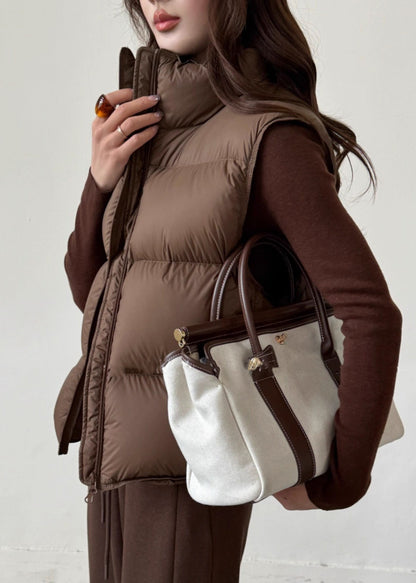 Effortlessly Elegant Coat with a Timeless Design