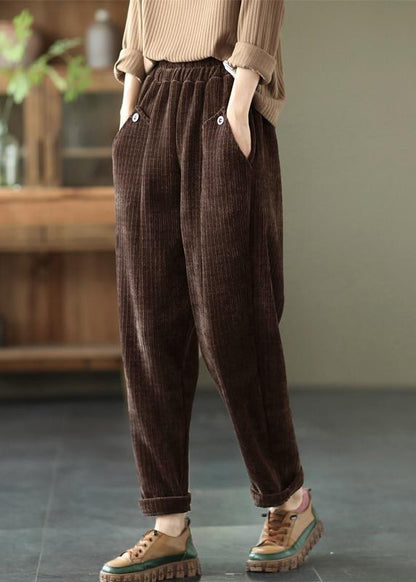 Elegantly Styled Pants for Everyday Wear