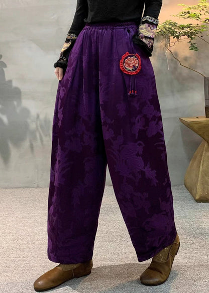Effortlessly Elegant Pants with a Timeless Design