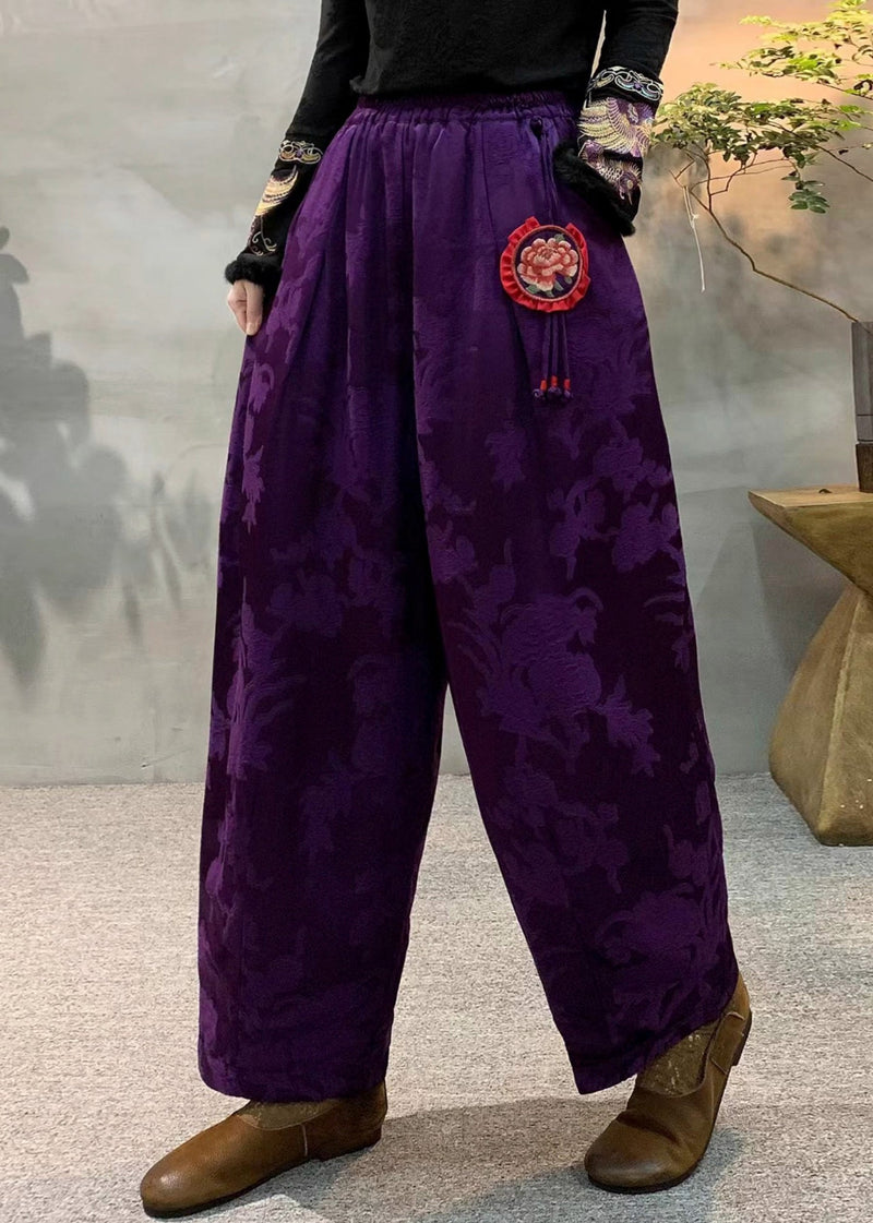 Effortlessly Elegant Pants with a Timeless Design