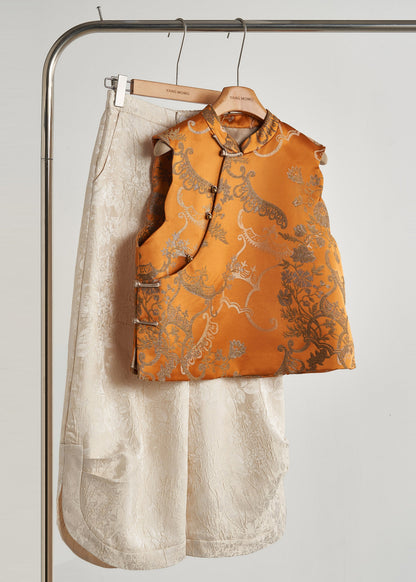 Beautifully Crafted Garment in a Classic Style