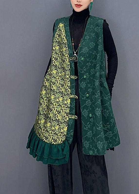 Elegantly Styled Coat for Everyday Wear