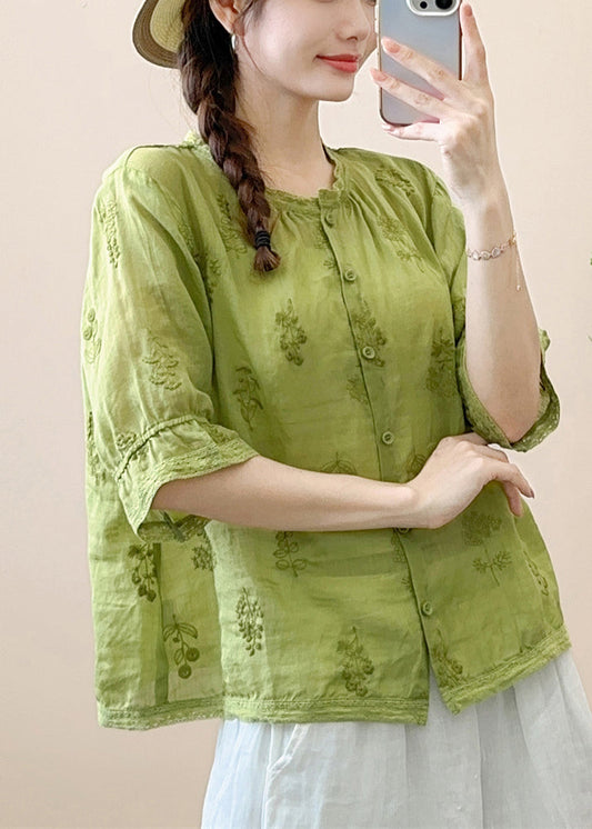 Beautifully Finished Shirt in a Timeless Design