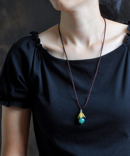 Stunning Gold Necklace for Daily Wear