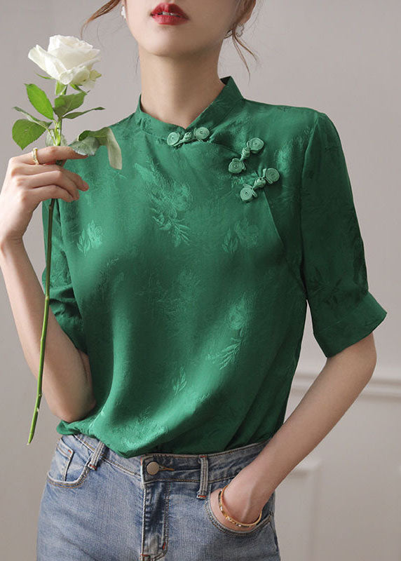 Beautifully Finished Shirt in a Timeless Design