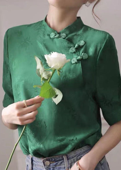 Beautifully Finished Shirt in a Timeless Design