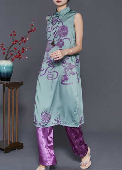 Well Tailored Garment with a Graceful Silhouette