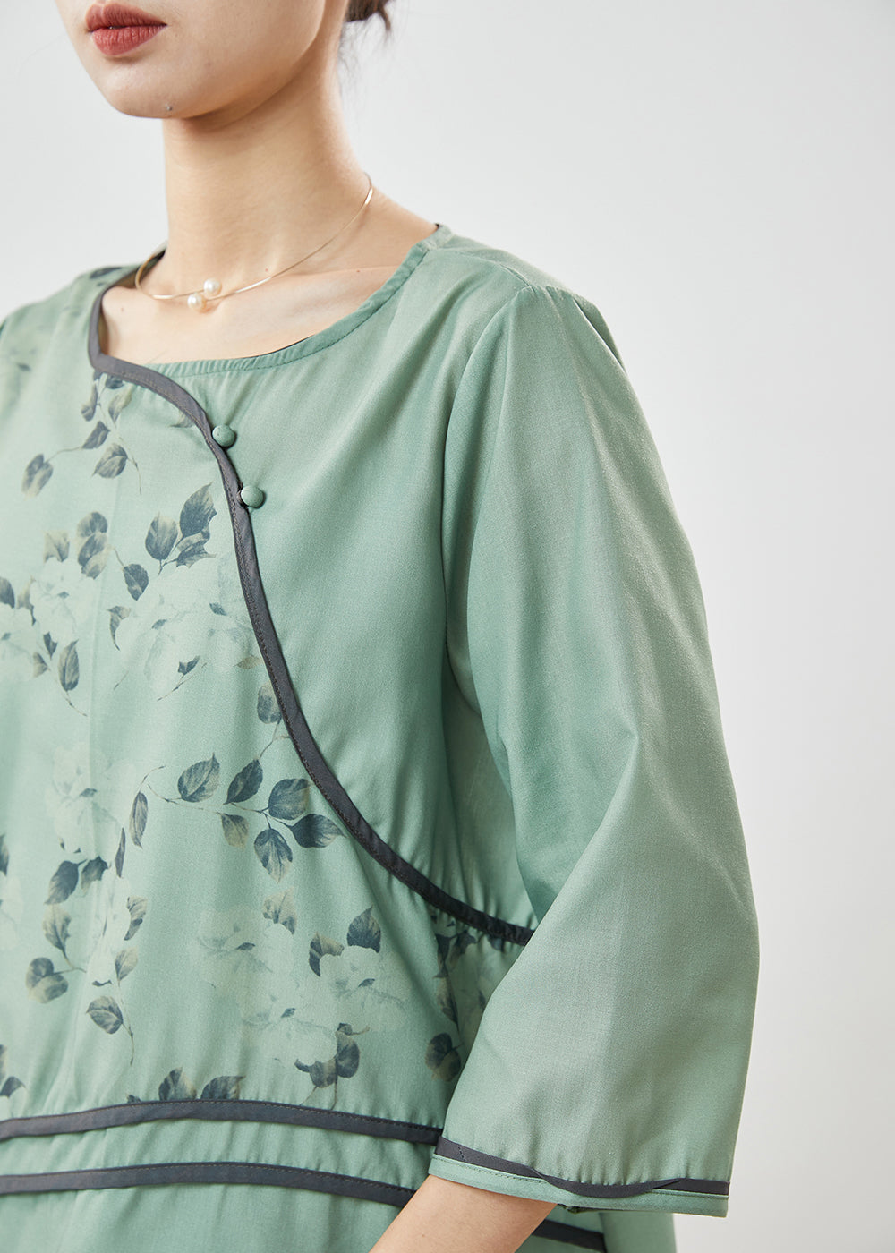 Elegantly Styled Shirt for Everyday Wear