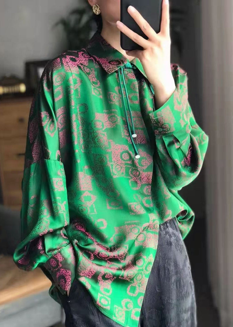 A Vintage Style Shirt with Delicate Timeless Details