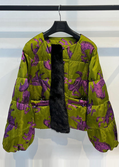 Well Tailored Jacket with a Graceful Silhouette