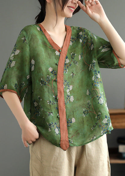 Gracefully Styled Shirt for Any Occasion