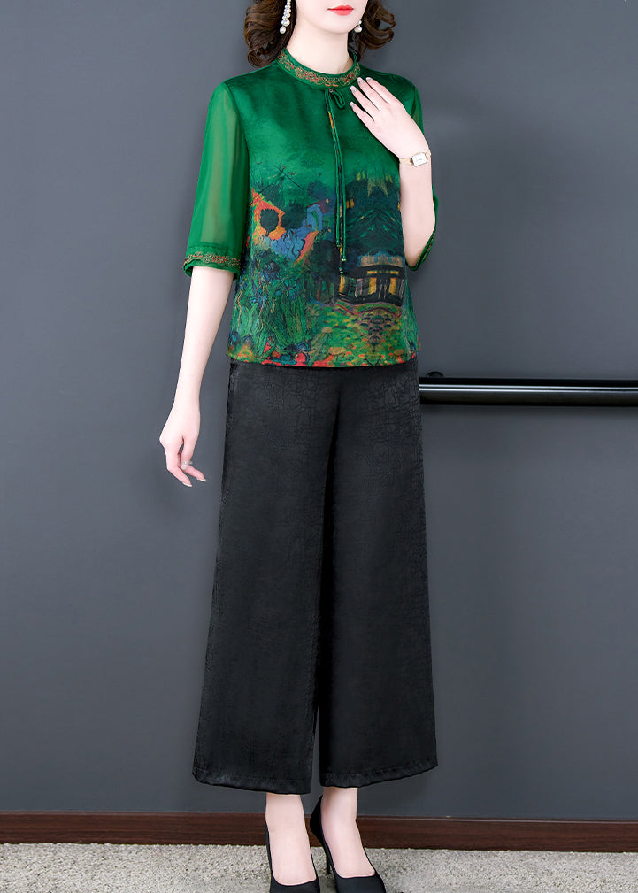 Classic Vintage Pants with a Flattering Fit