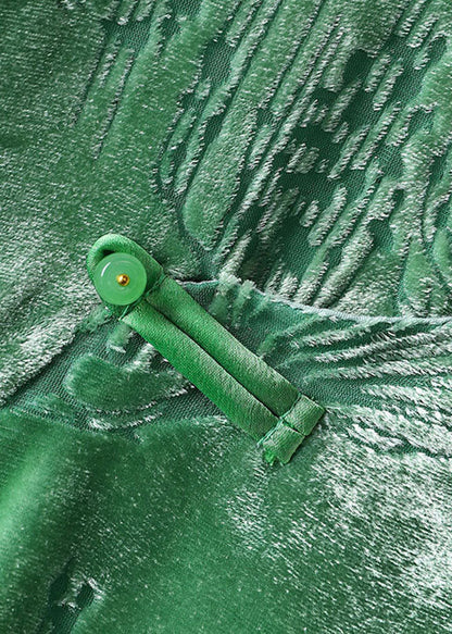 Beautifully Finished Top in a Timeless Design