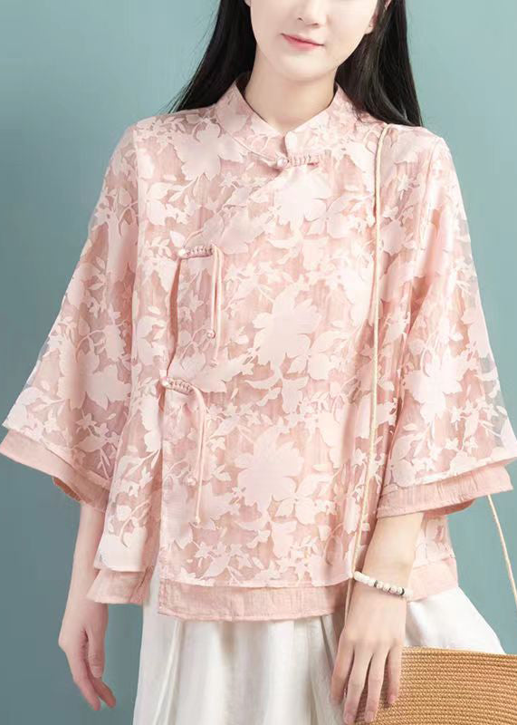 Well Tailored Shirt with a Graceful Silhouette