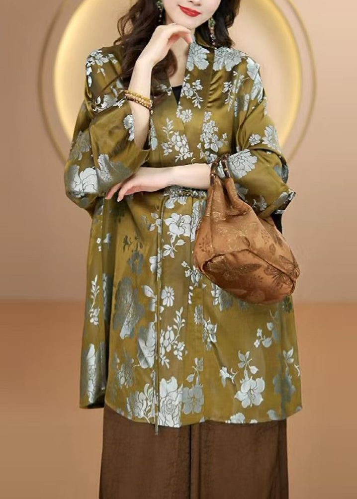 Classic Vintage Shirt with a Flattering Fit