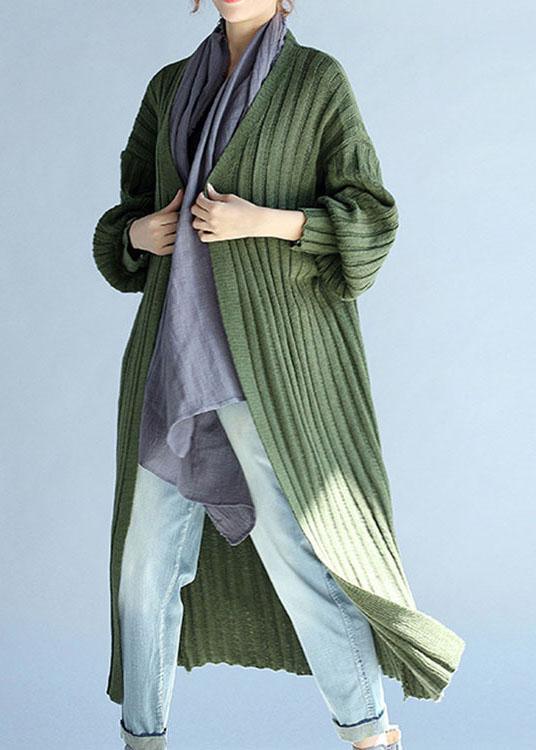 Beautifully Finished Sweater in a Timeless Design