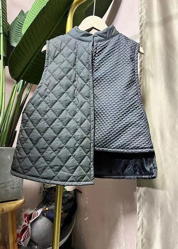 Classic Vintage Garment with a Flattering Fit