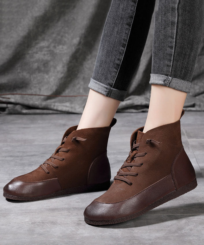 Graceful Orthopedic Boots for Modern Look