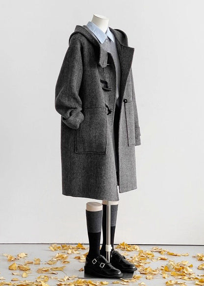 Elegantly Styled Coat for Everyday Wear