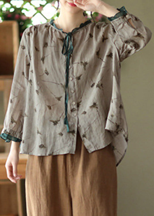 Effortlessly Elegant Top with a Timeless Design
