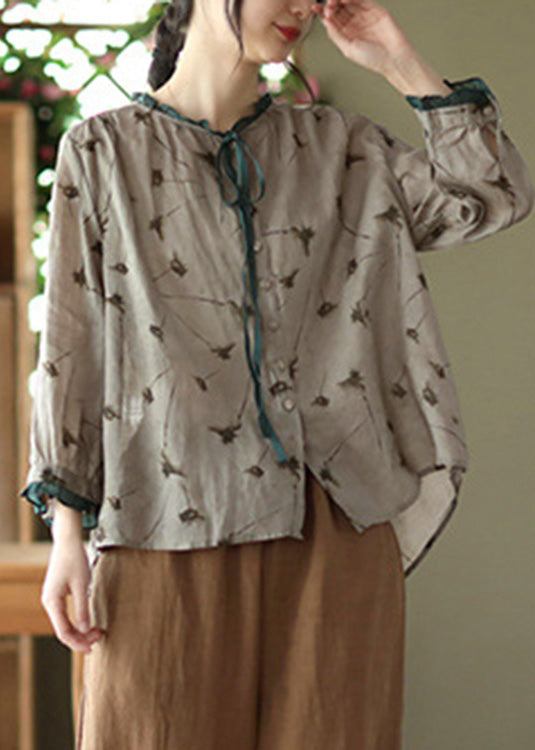 Effortlessly Elegant Top with a Timeless Design