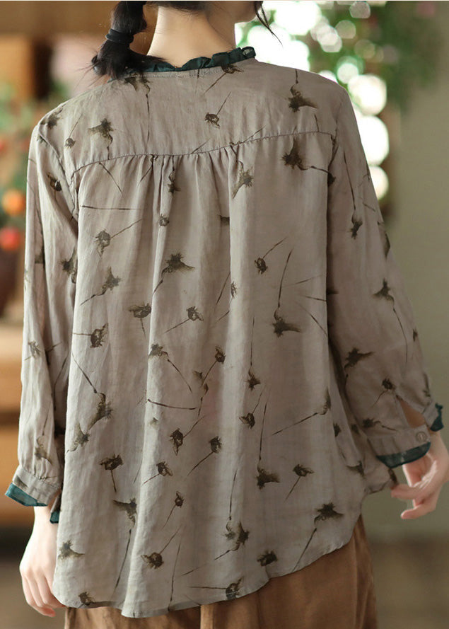 Effortlessly Elegant Top with a Timeless Design