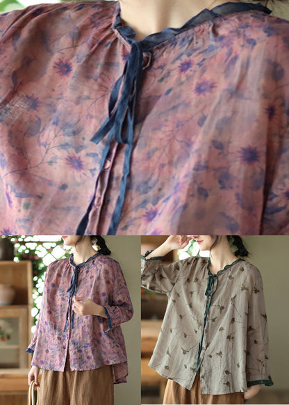 Effortlessly Elegant Top with a Timeless Design
