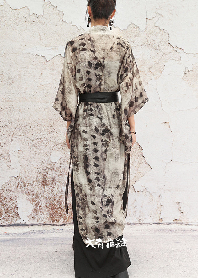 Elegantly Styled Coat for Everyday Wear