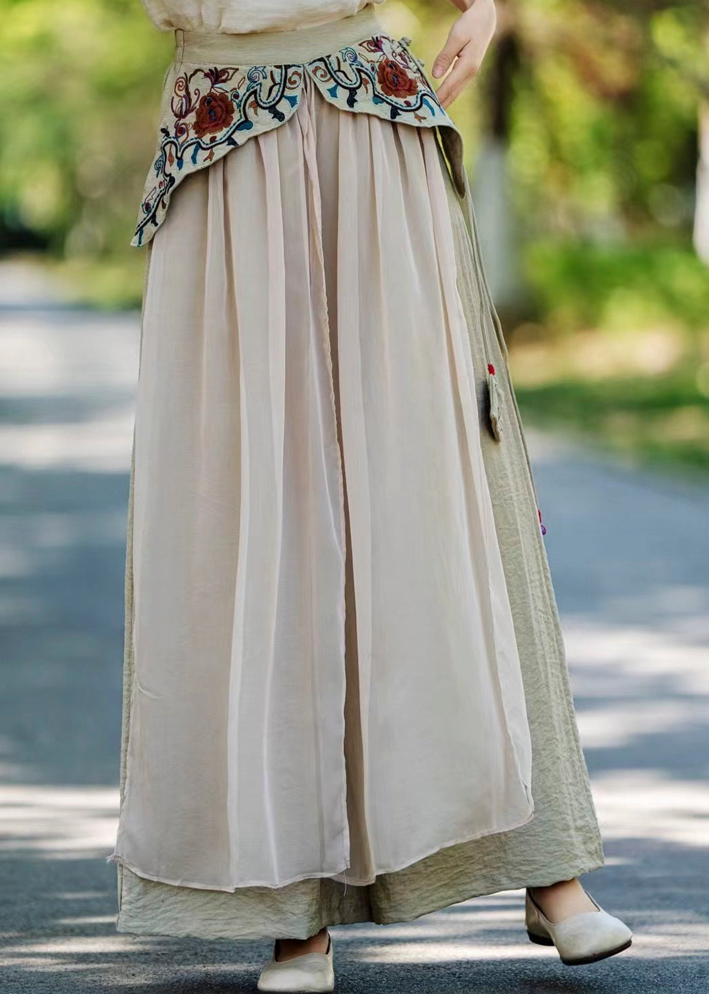Beautifully Crafted Pants in a Classic Style