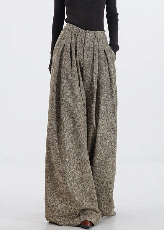 A Vintage Style Pants with Delicate Timeless Details